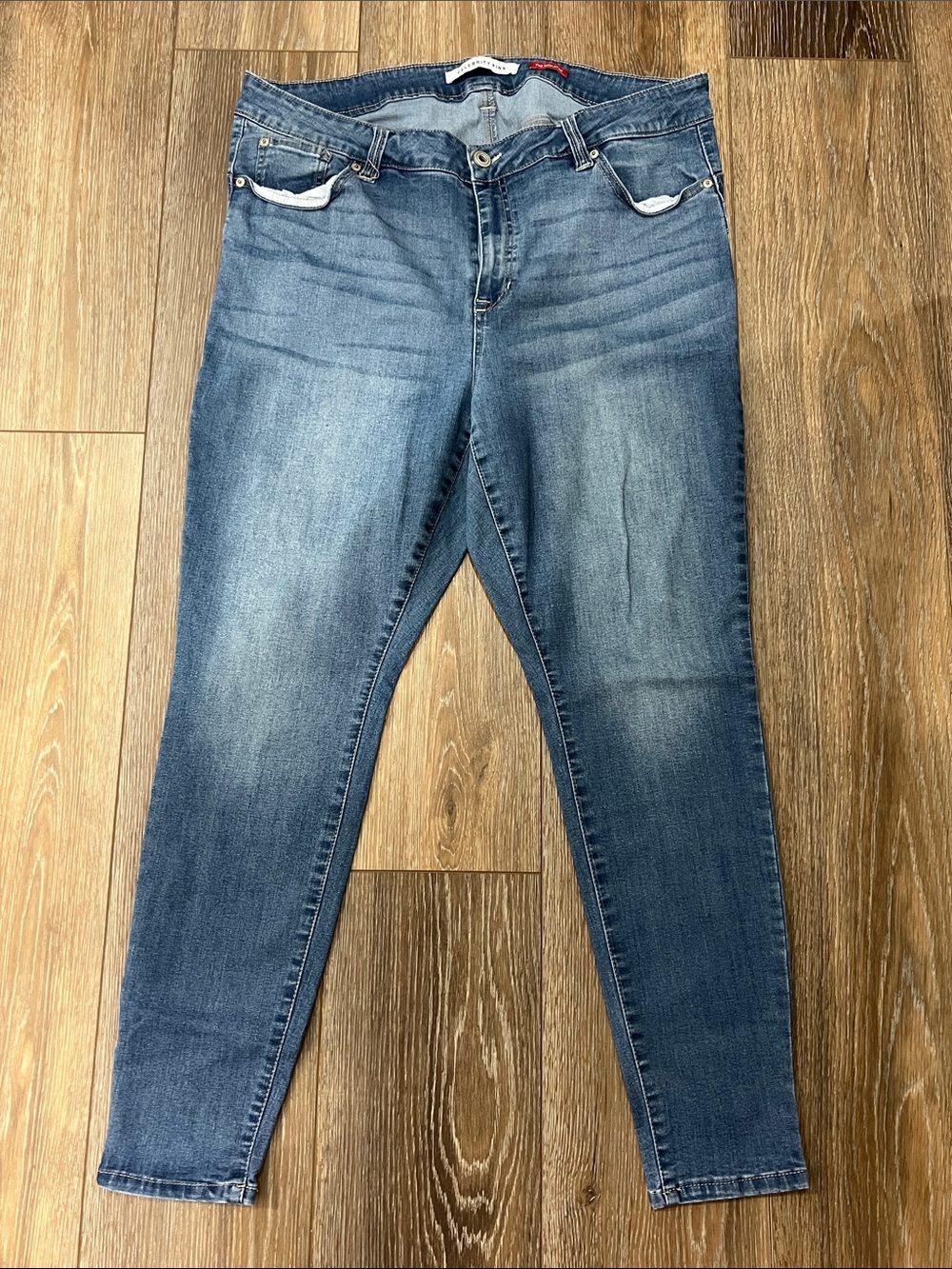 Size 18 Celebrity Pink Women's Medium Blue Skinny Jeans